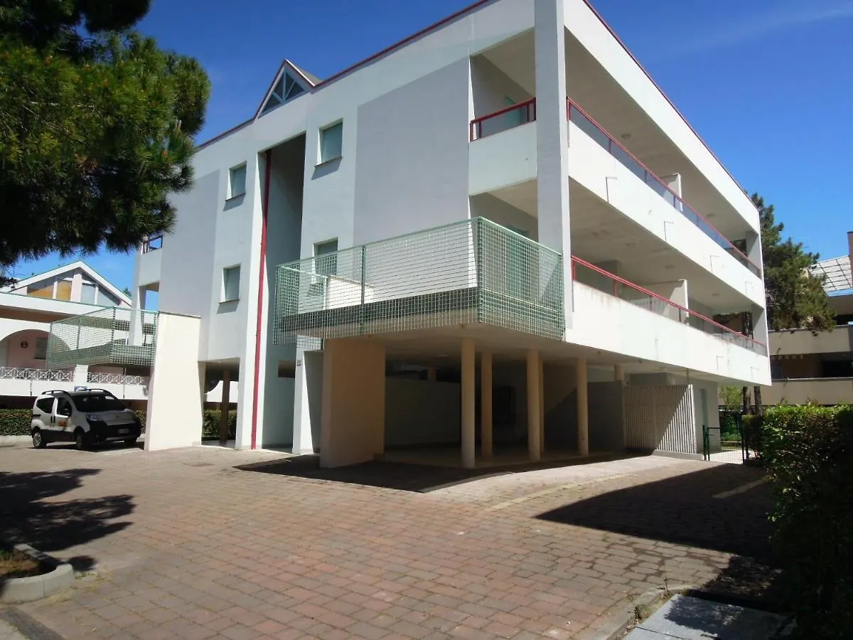 Two-Room Apartment With Balcony And Ac Bibione